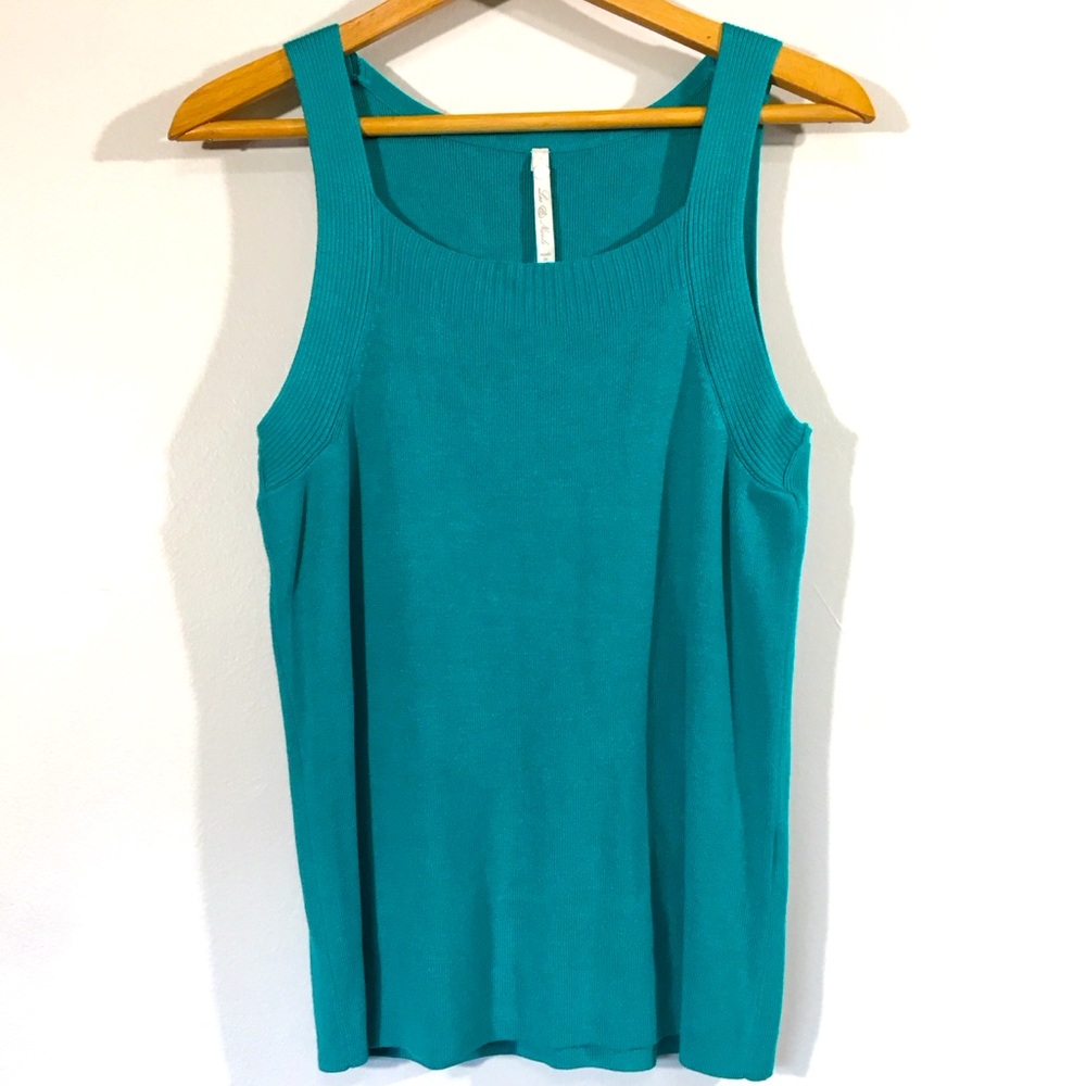 Leo & Nicole Teal Sweater Tank‎